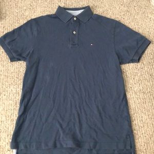 Blue short sleeved quarter button down